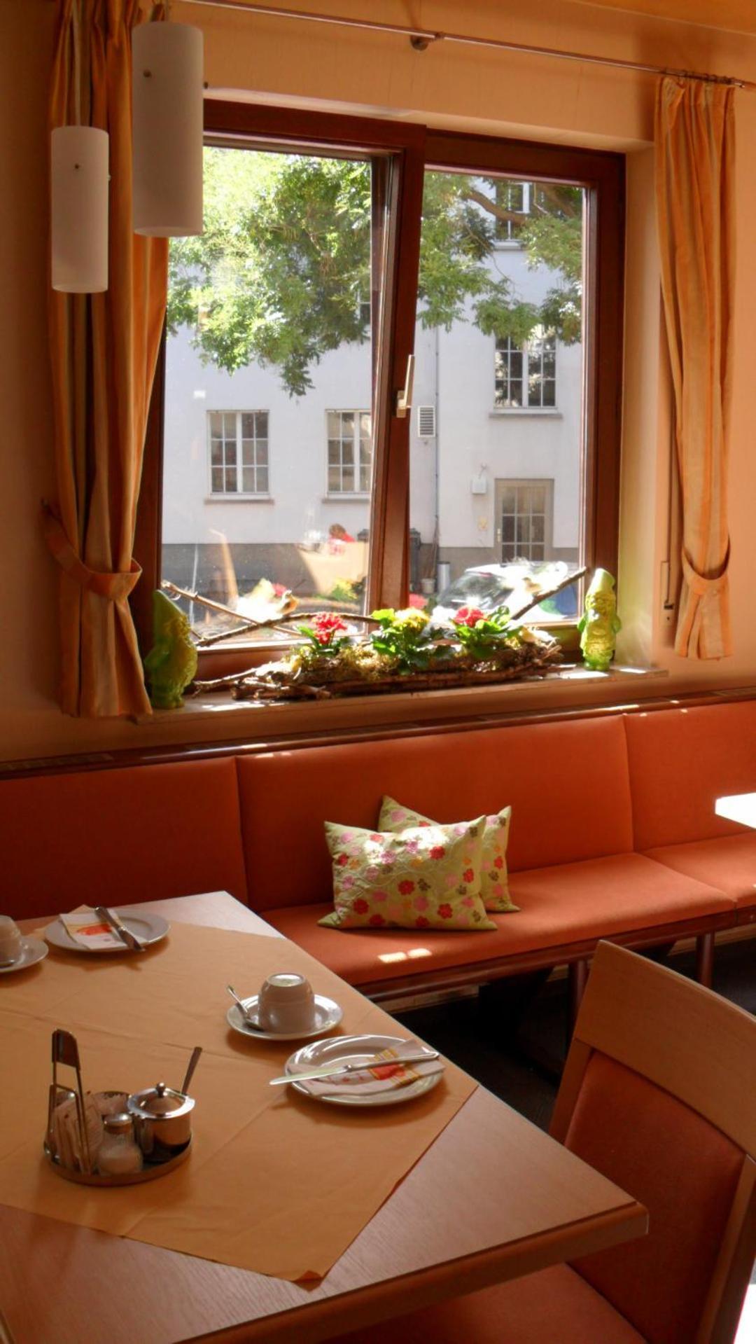 Hotel Zur Post Хайлброн Екстериор снимка